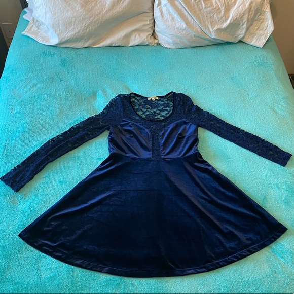 Navy Blue Long Sleeve Velvet like Dress - Picture 3 of 14